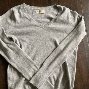 Hollister sweater
